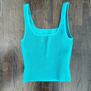 Babaton Sculpt Square Neck Tank